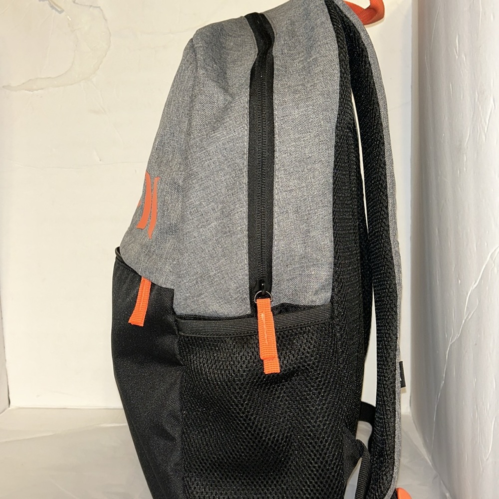 Hurley NEW One & Only Backpack NWOT Dark Gray  NEVER USED 11"Lx 5"Wx 171/2"H - Picture 4 of 7